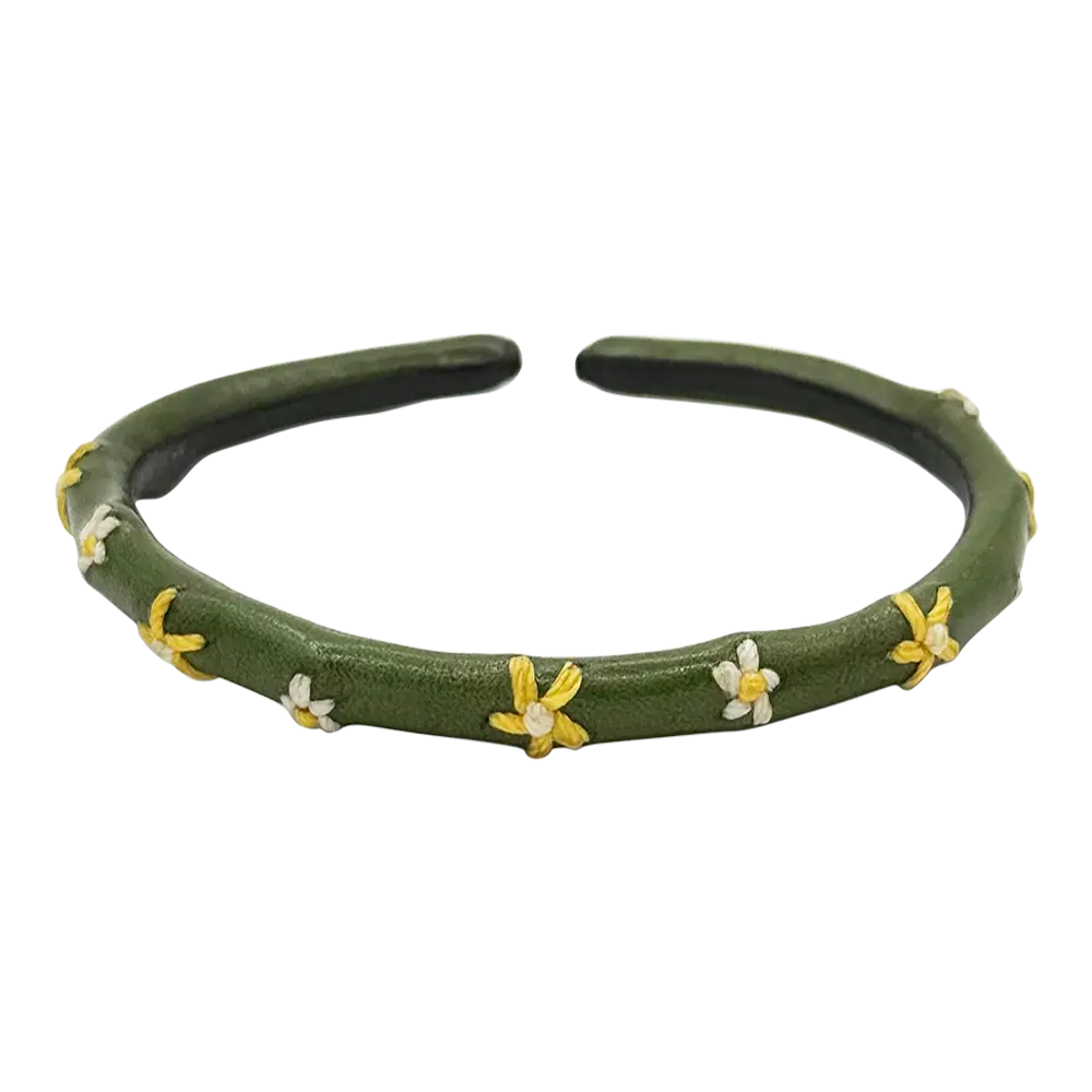 Blossom Yarn Bracelet (Green)